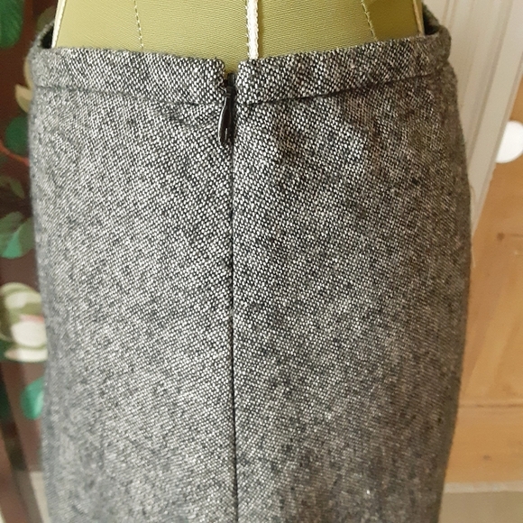 INTUITIONS Tweed Skirt with Lace Trim Size 4 - Picture 6 of 11